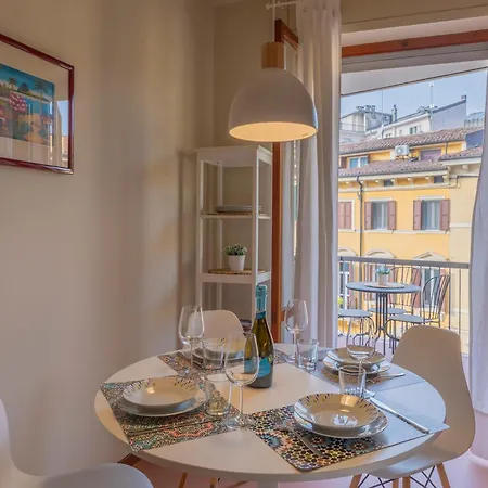 Appartement Arena Marconi 37