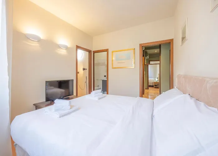 Arena Marconi 37 Apartamento